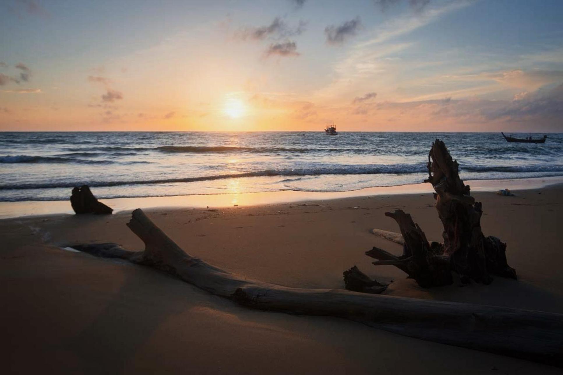 Nai Yang Beach Ideo Phuket Hotel - Sha Extra Plus מראה חיצוני תמונה
